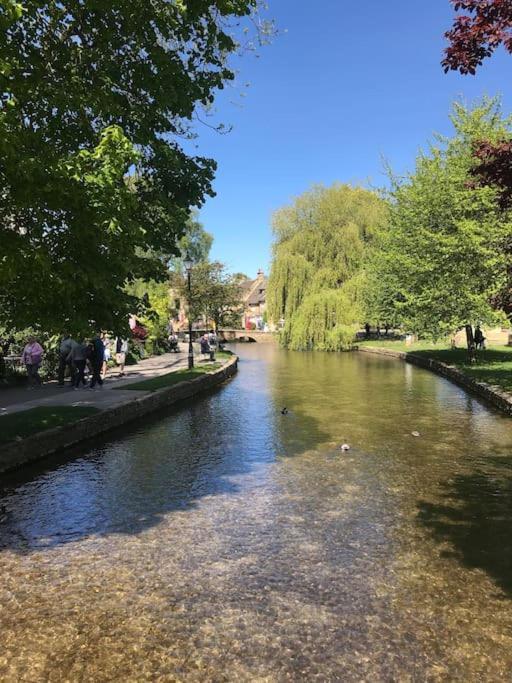 Historic Cotswold Chic Style For Uk Staycation Bourton-on-the-Water Luaran gambar